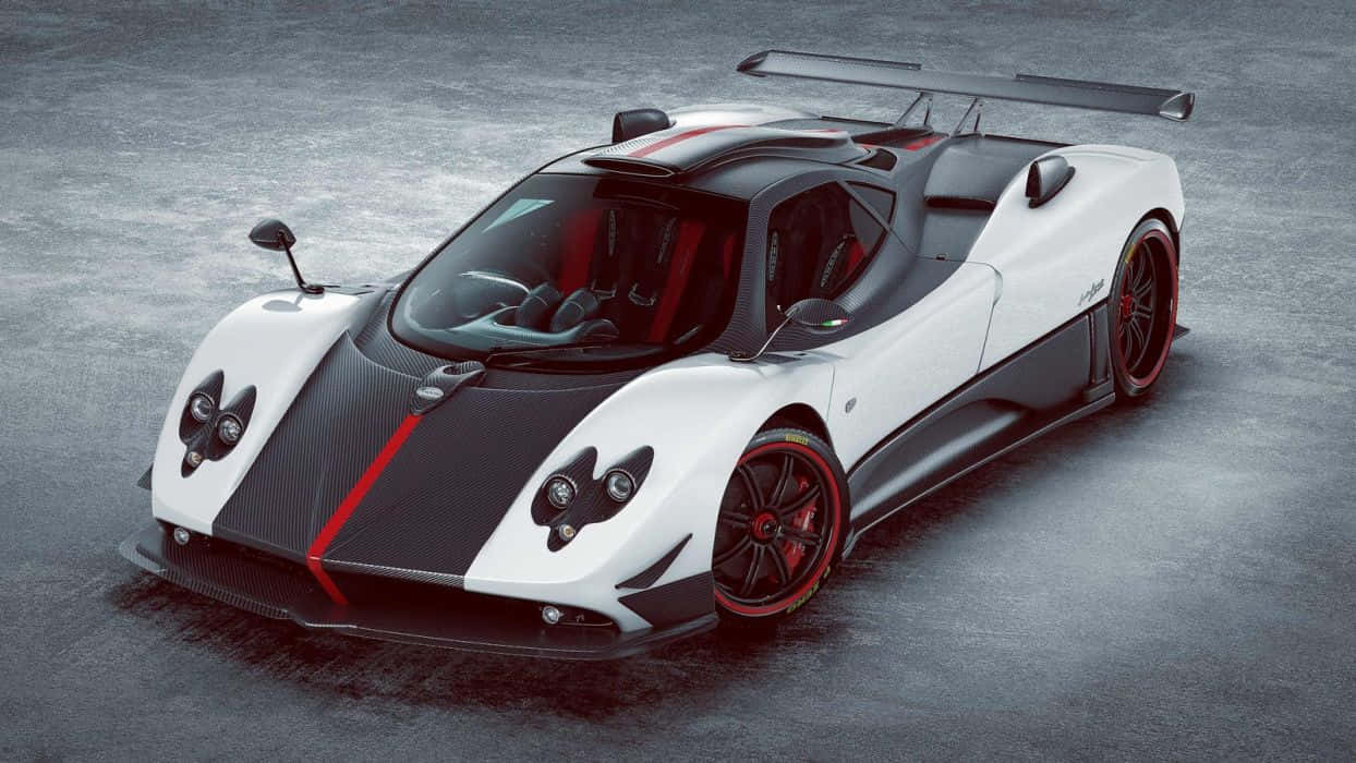 The Sleek Design Of The Pagani Zonda Cinque Wallpaper