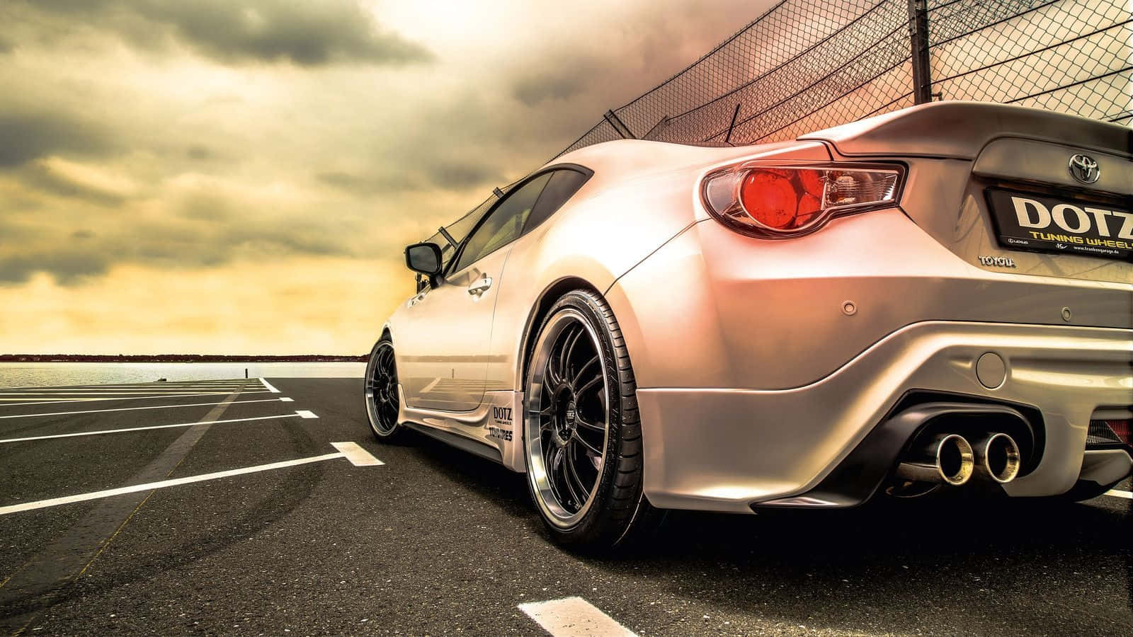 The Sleek, Sporty Toyota 86 Wallpaper