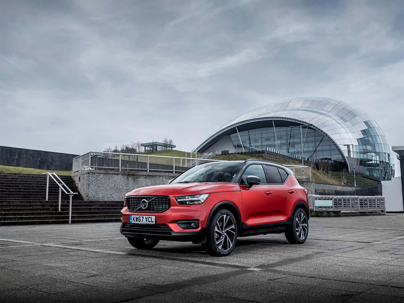 The Supreme Luxury - Volvo Xc40 Wallpaper