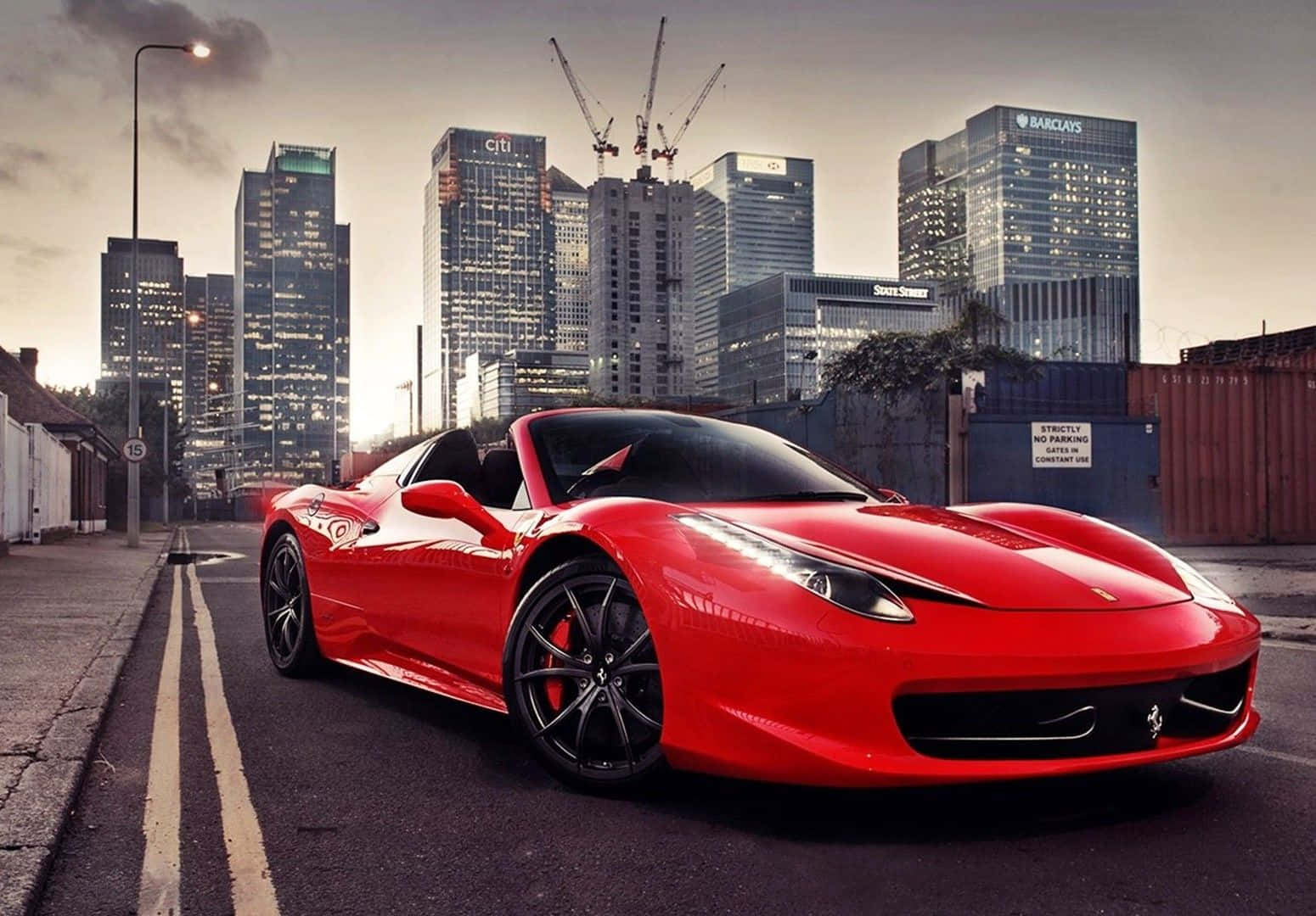 The Ultimate Luxury On Wheels - Ferrari 458 Spider Wallpaper