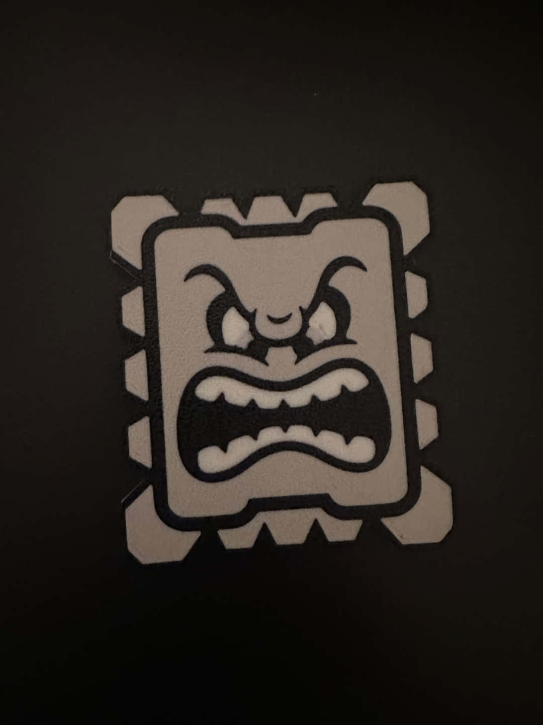 Thwomp Icon Graphic Wallpaper