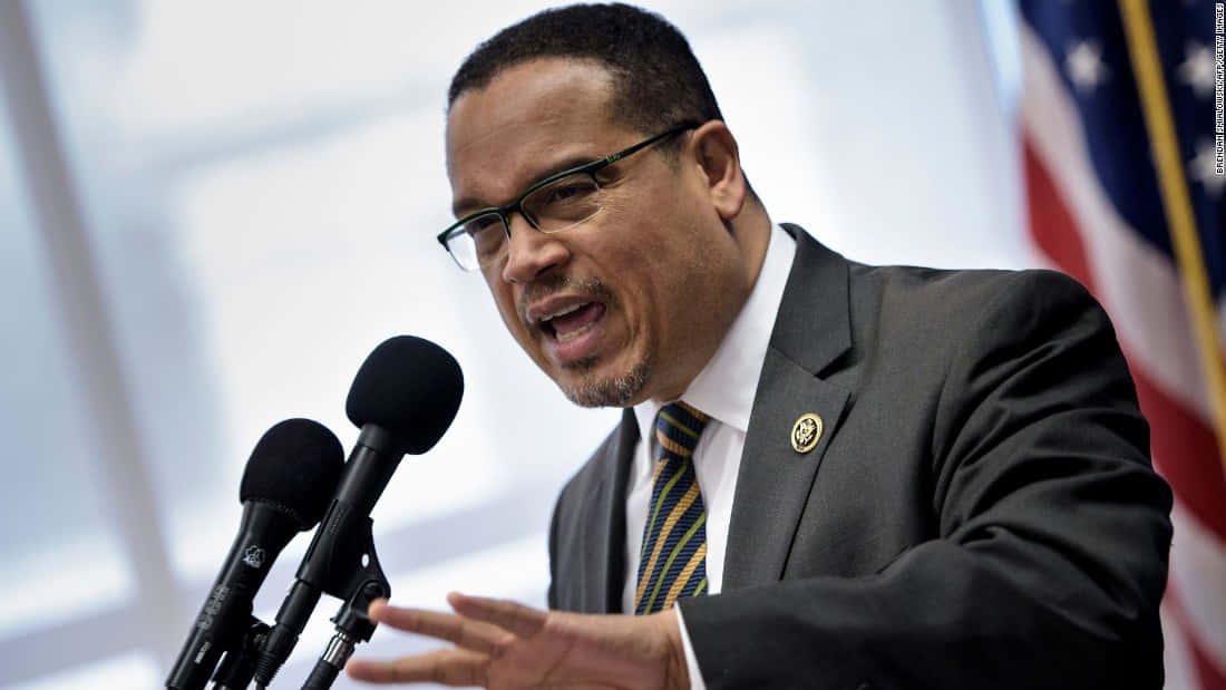 Tilted Photo Of Keith Ellison Wallpaper