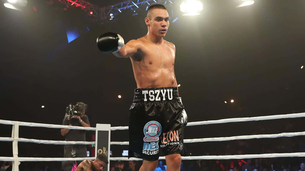 Tim Tszyu: Boxing Powerhouse Wallpaper