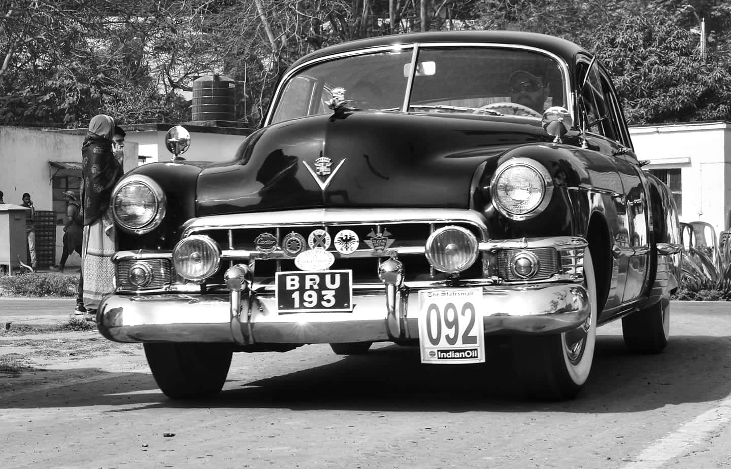 Timeless Elegance - Black And White Vintage Car Wallpaper