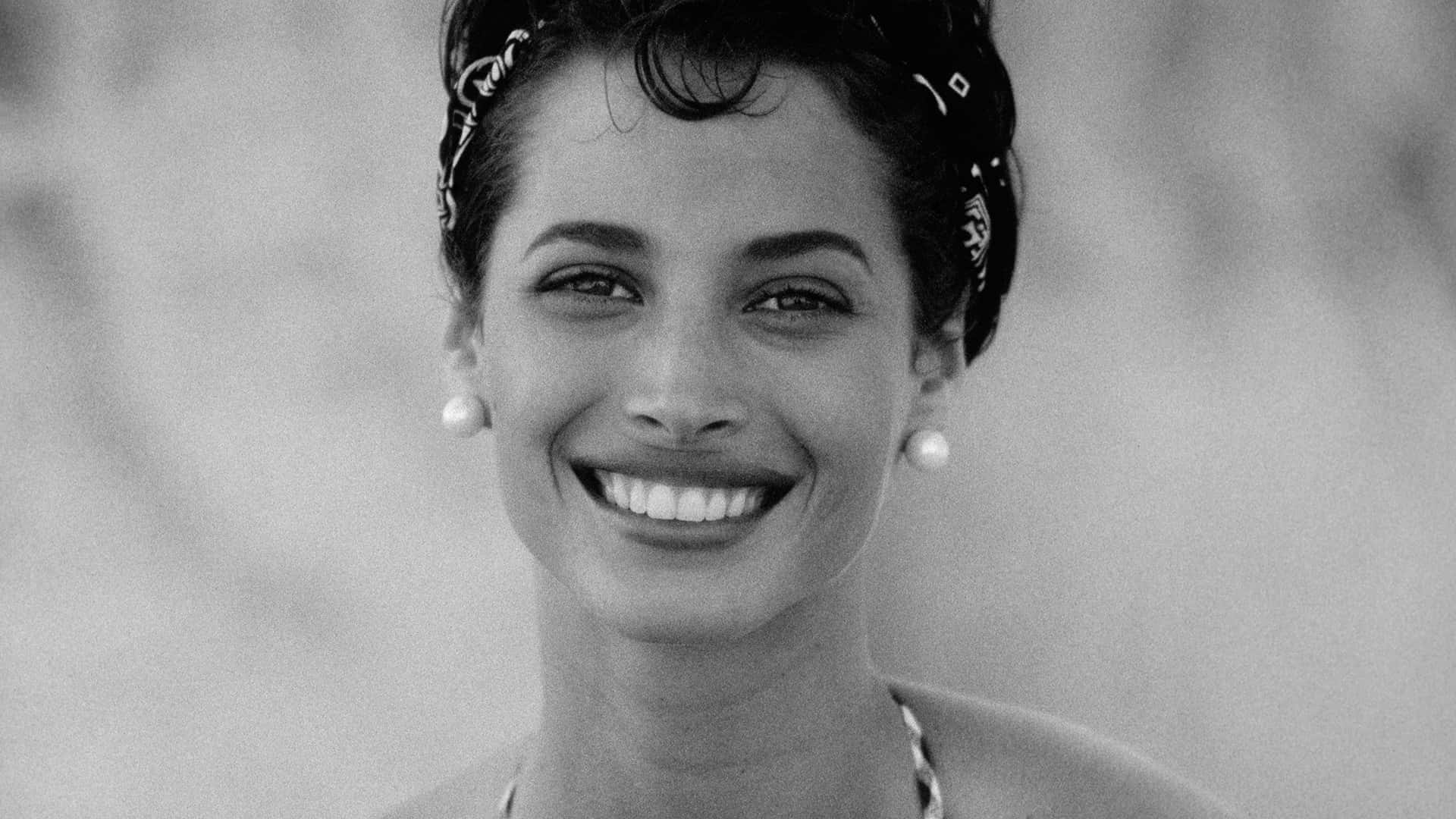 Timeless Elegance Of Christy Turlington Wallpaper