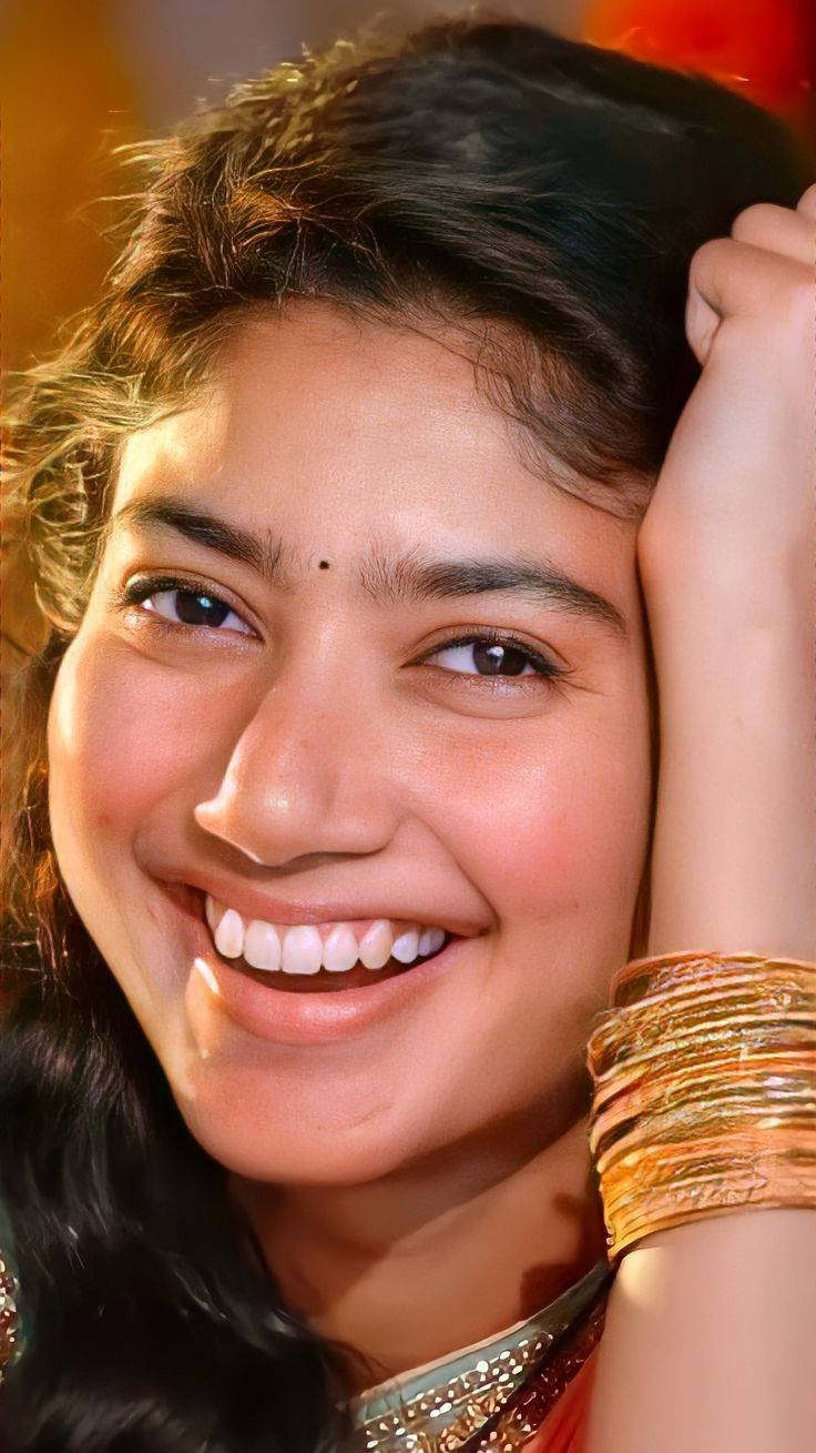 Tollywood Heroine Sai Pallavi Wallpaper