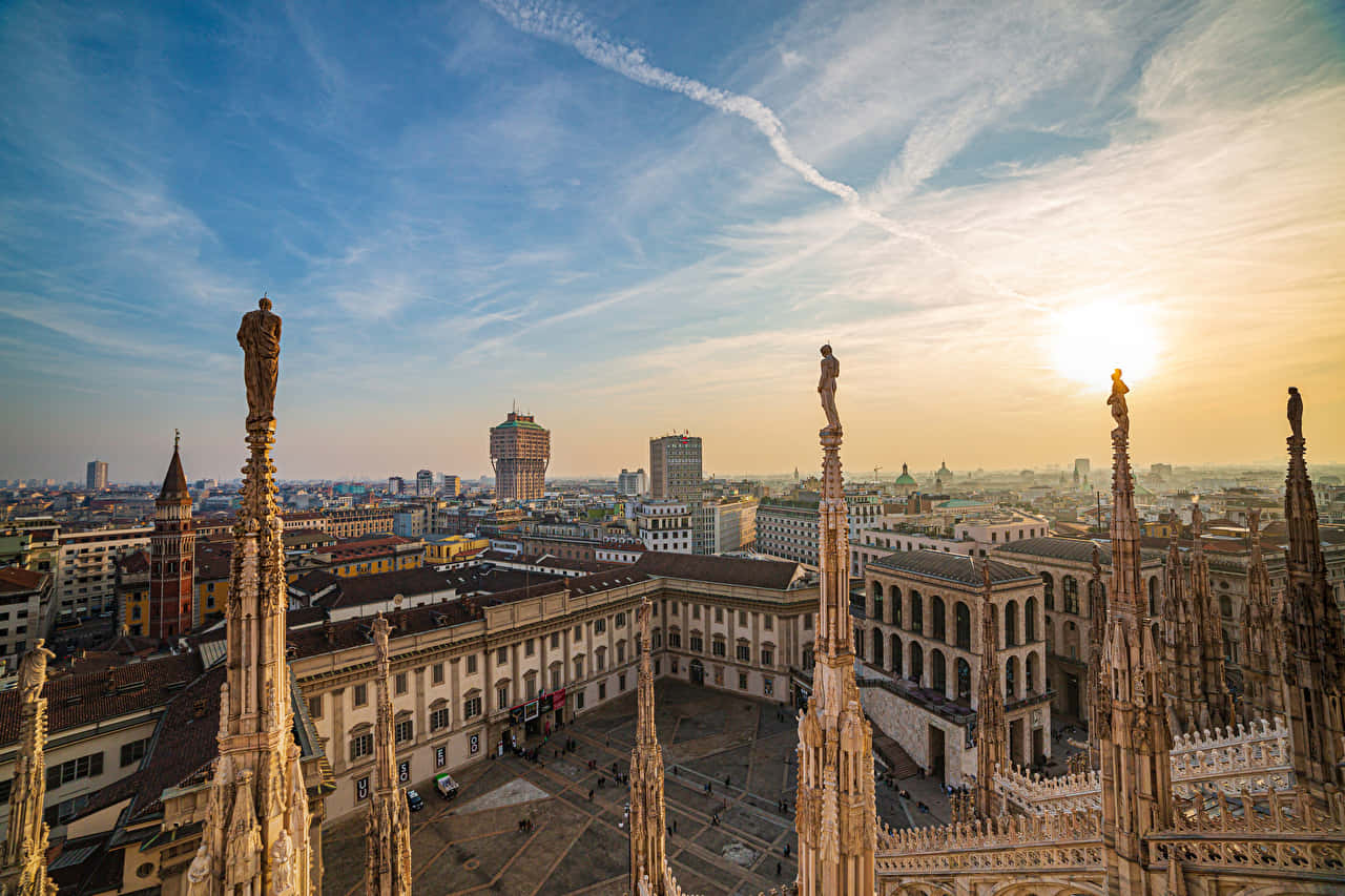 Top Of Milan Cathedral Wallpaper