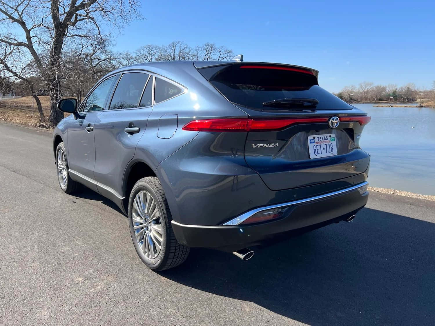 Toyota Venza Rear View Parked Beside Water Wallpaper