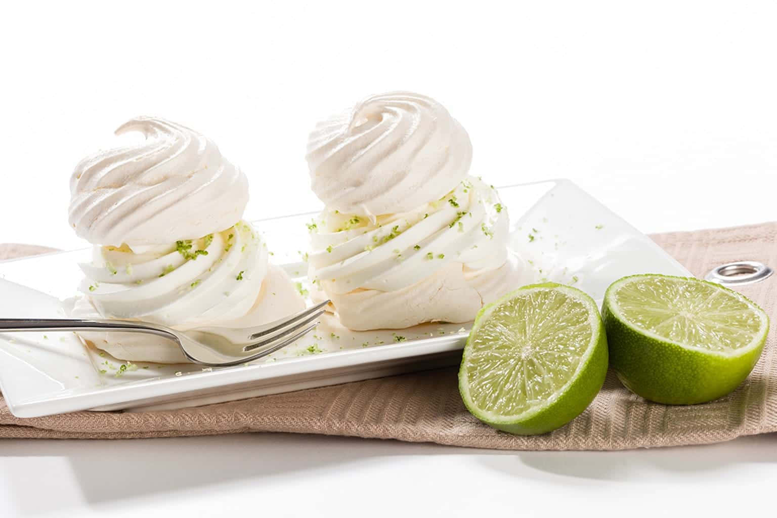 Traditional Swiss Meringue Wallpaper