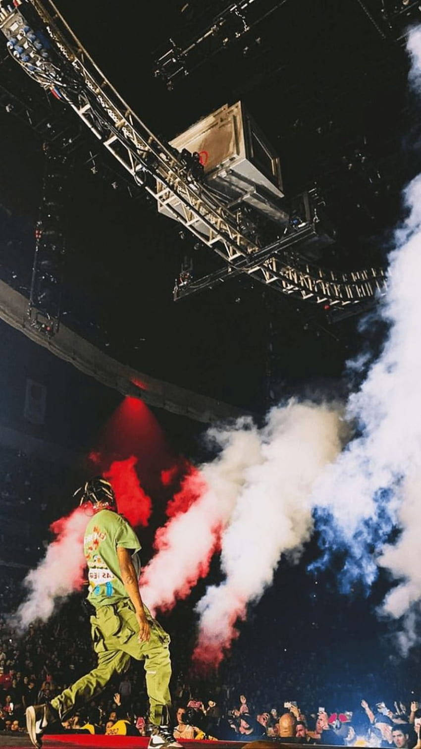 Travis Scott Aesthetic Photo On Stage Wallpaper