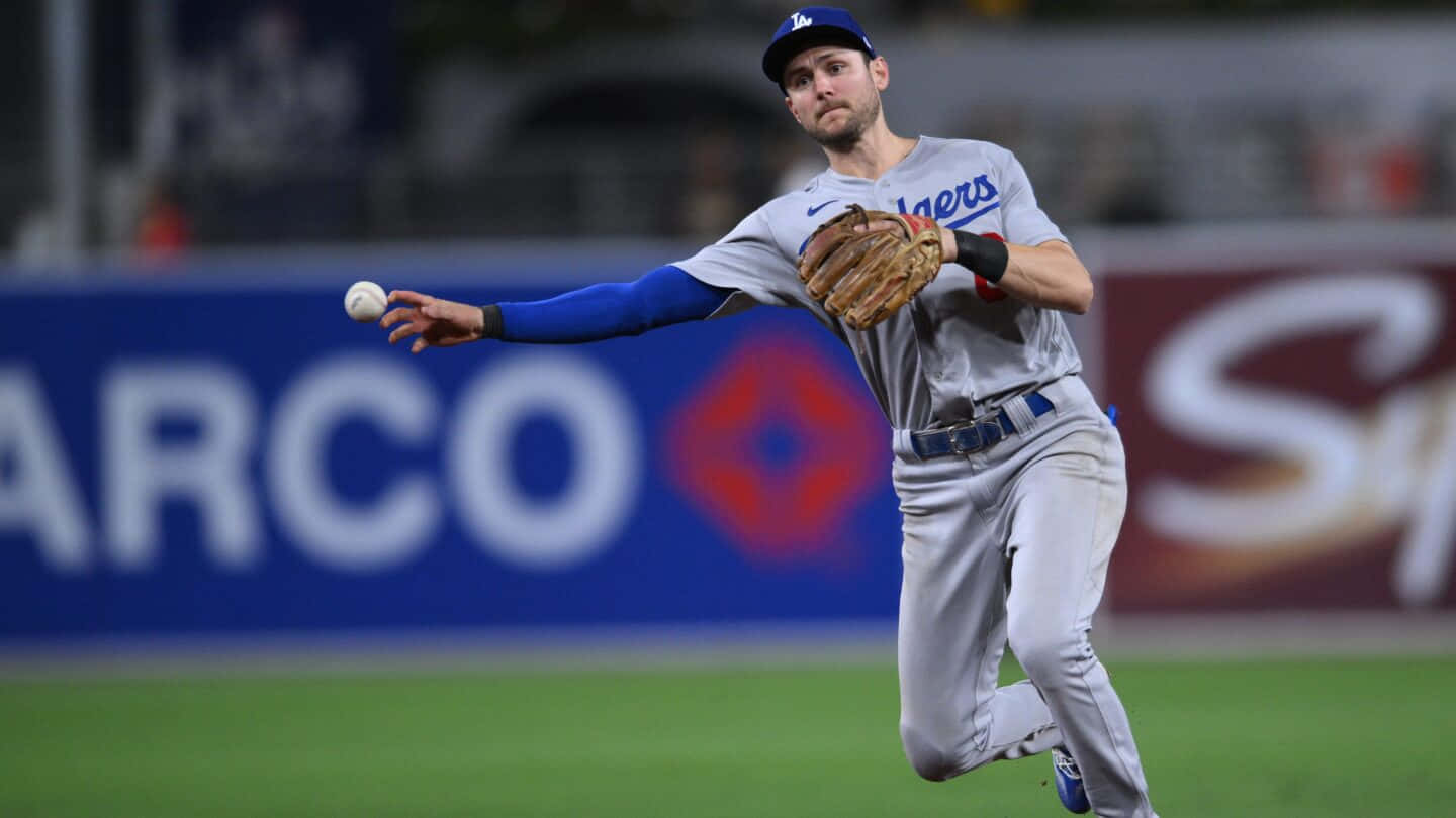 Trea Turner In Action Los Angeles Dodgers Wallpaper