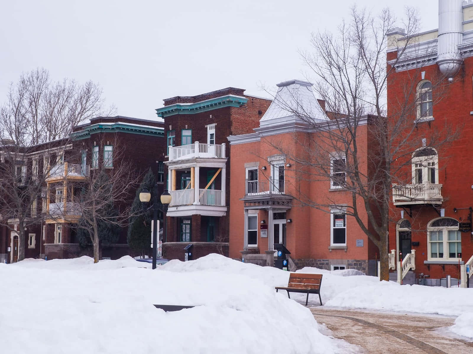 Trois Rivieres Winter Residential Street Wallpaper