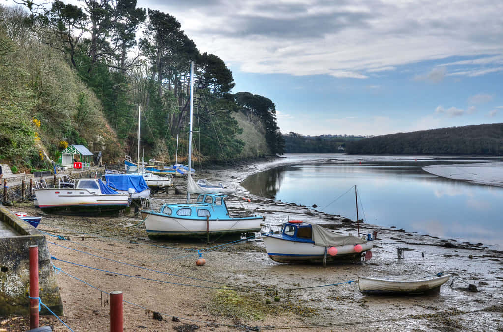 Truro River Fal Low Tide Boats Wallpaper