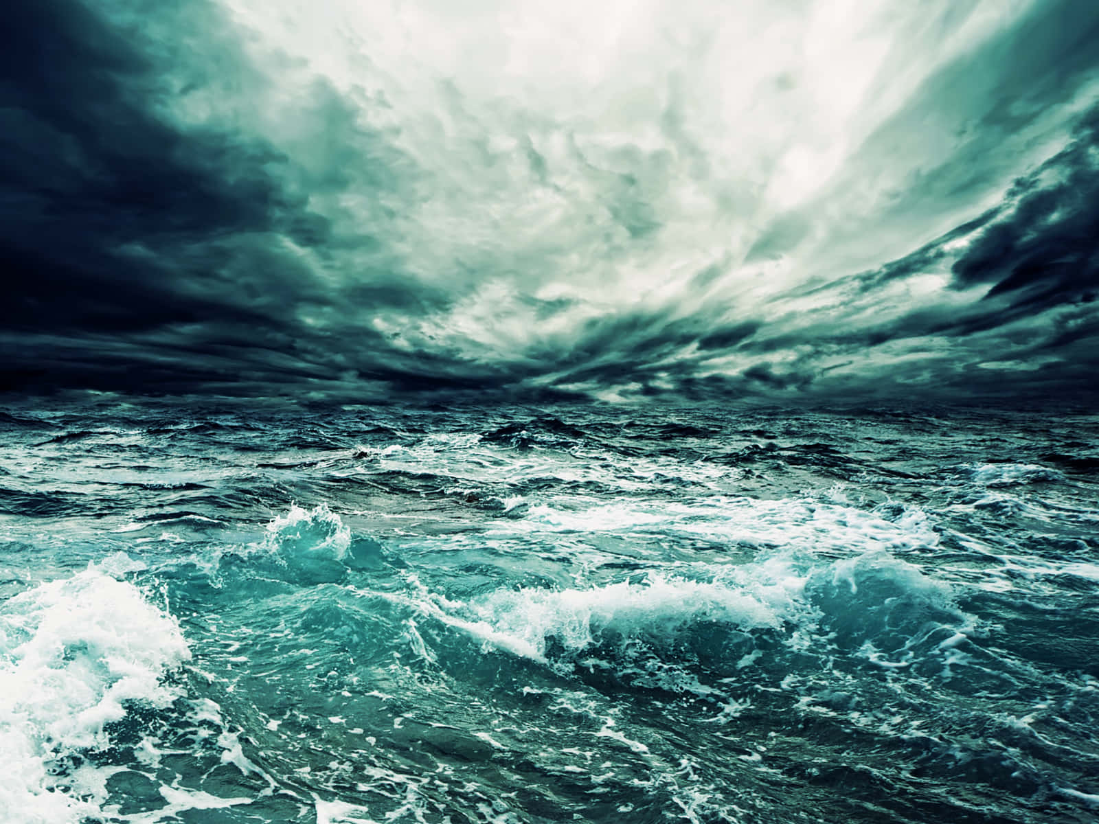 Tumultuous Blue Ocean Wallpaper