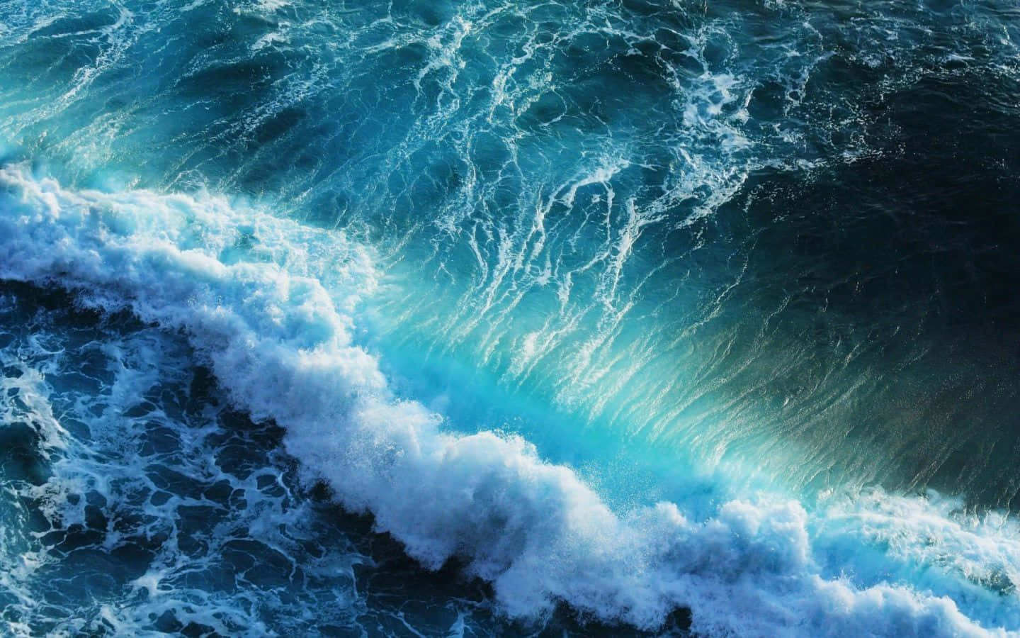 Turquoise_ Ocean_ Waves_4 K_ U H D.jpg Wallpaper