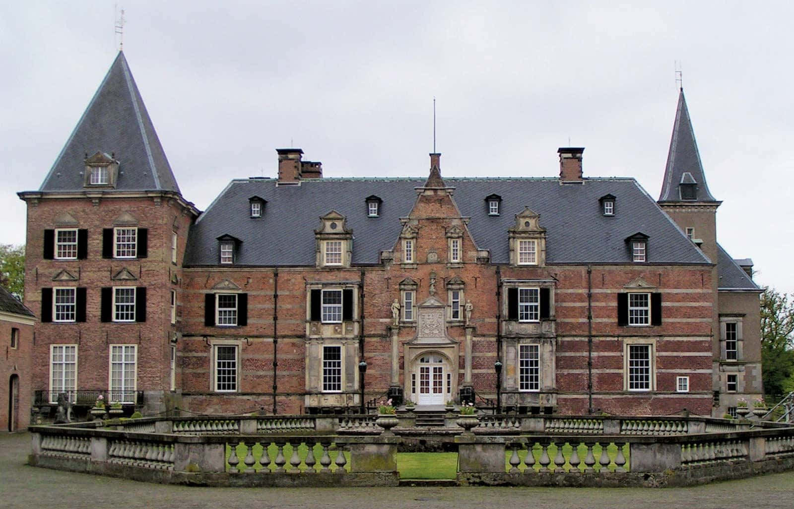 Twickel Castle Hengelo Netherlands Wallpaper