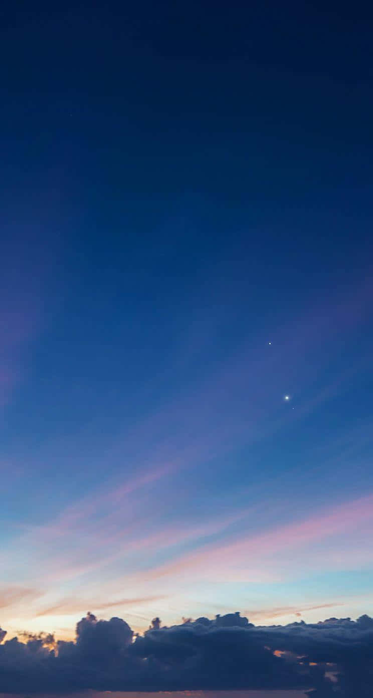 Twilight Sky Streaks Wallpaper