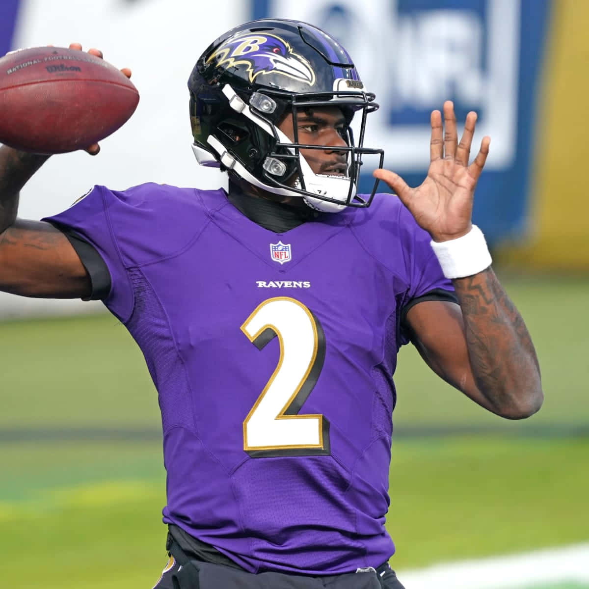 Tyler Huntley Baltimore Ravens Quarterback Practice Wallpaper