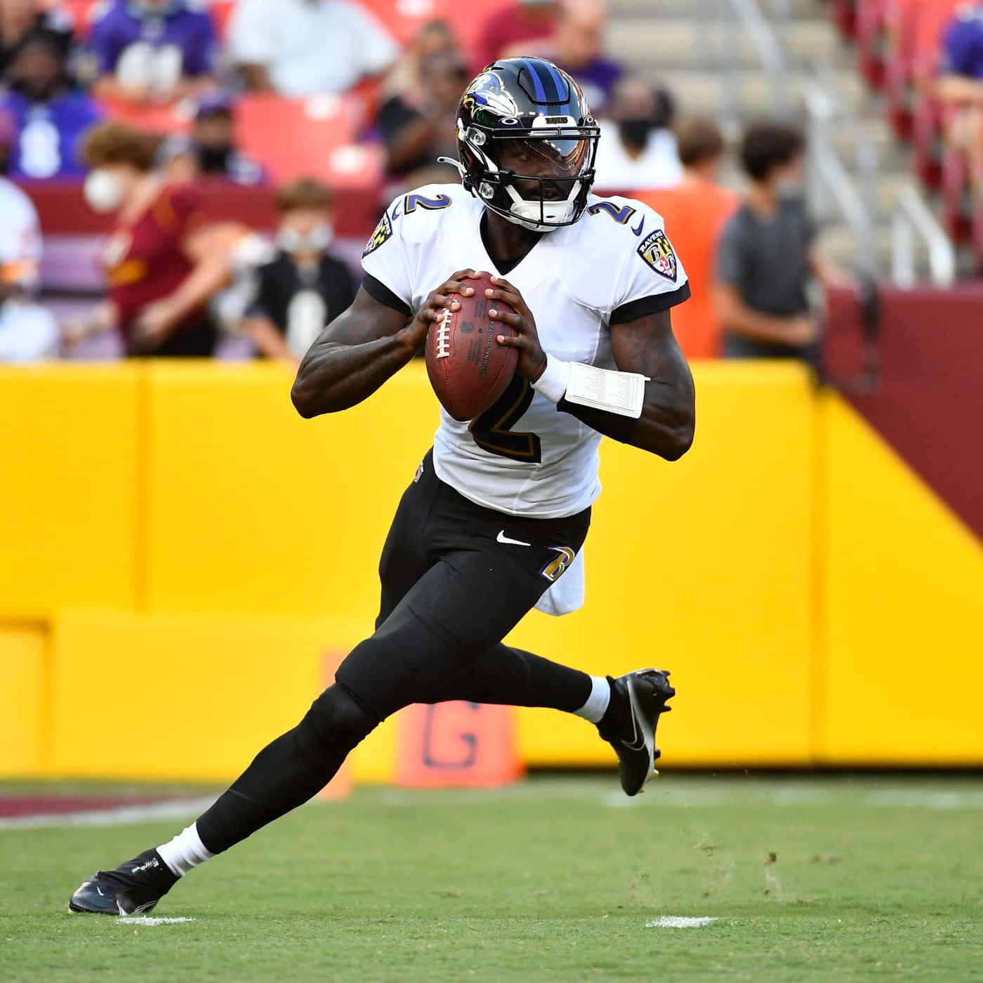 Tyler Huntley Quarterback Action Wallpaper