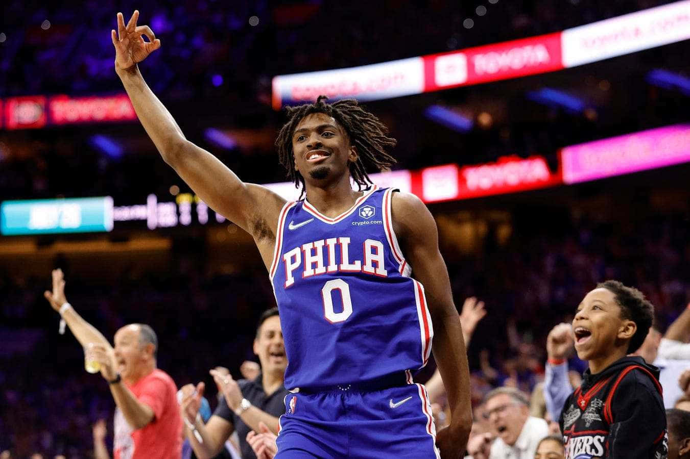 Tyrese Maxey Celebration Philadelphia Wallpaper