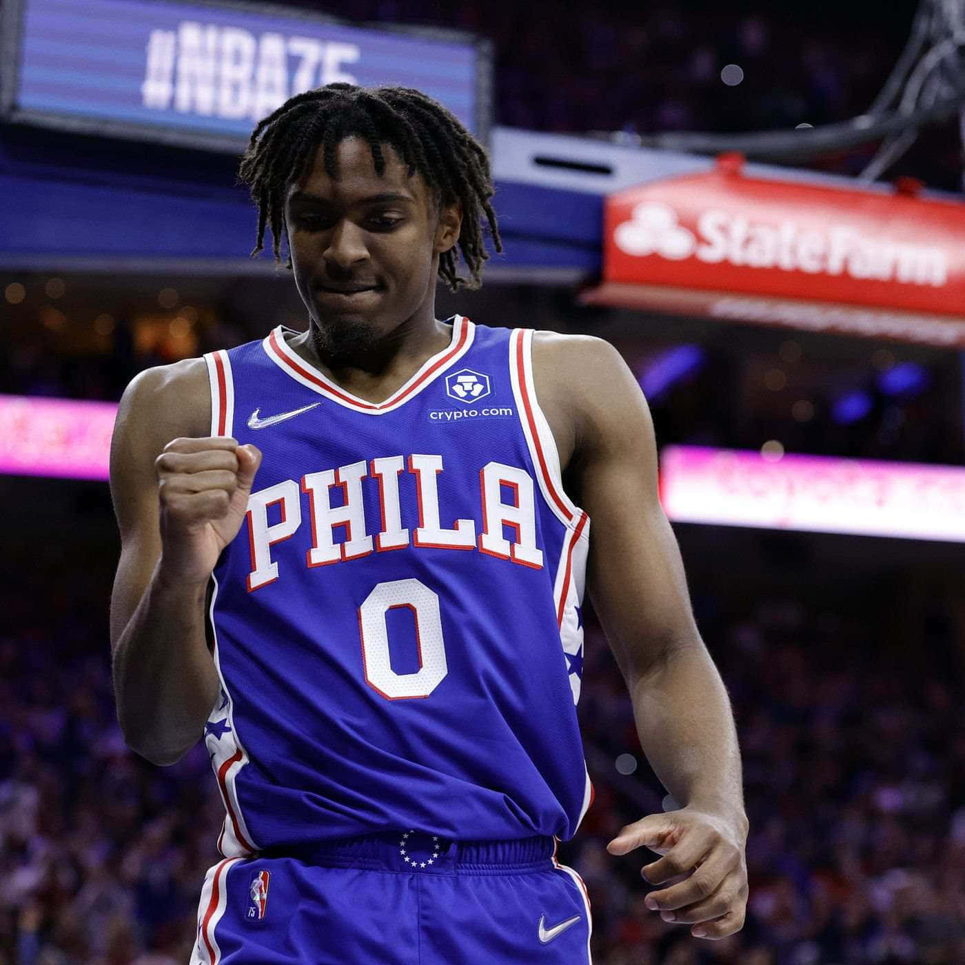 Tyrese Maxey Philadelphia76ers Celebration Wallpaper