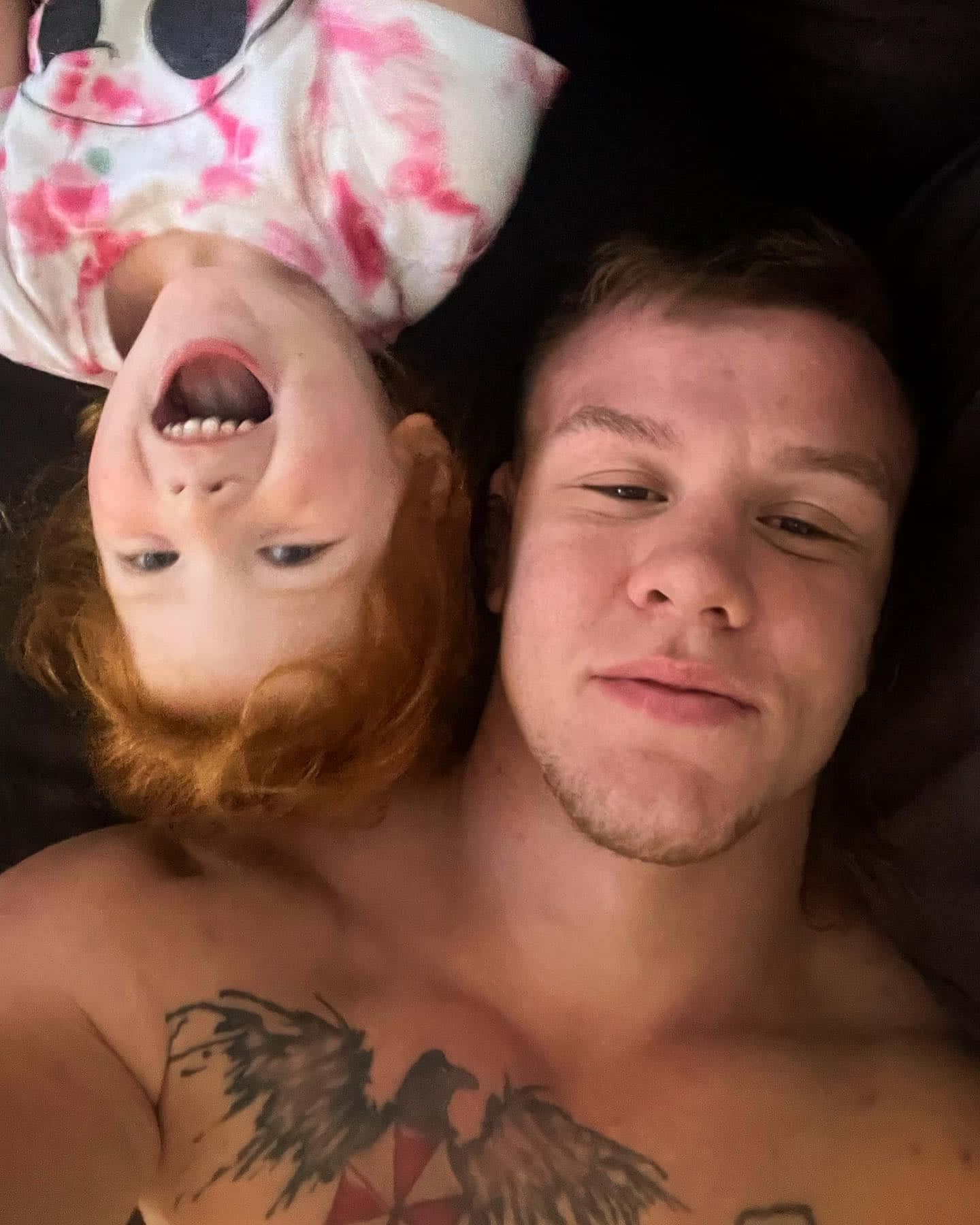 Ufc Fighter Jimmy Crute With Smiling Child Wallpaper