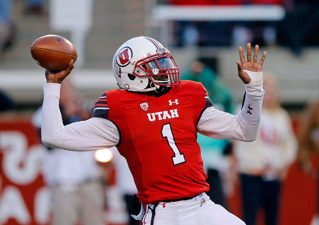 Utah Quarterback Action Shot Wallpaper