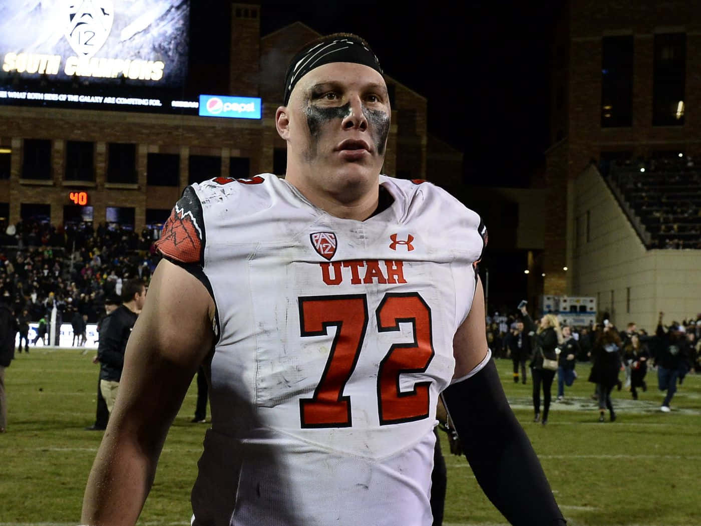 Utah Utes Garett Bolles With Eye Black Wallpaper