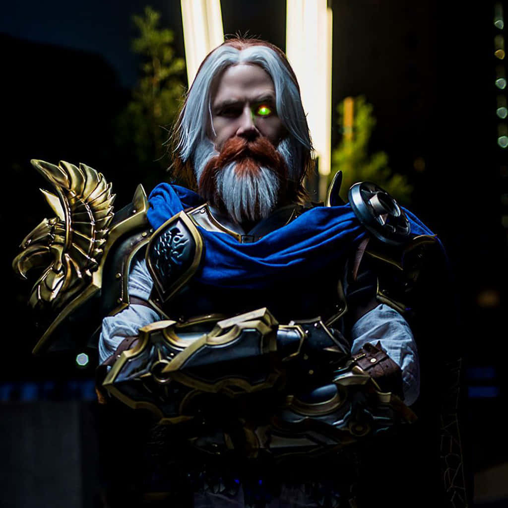 Uther Lightbringer Cosplay Night Wallpaper