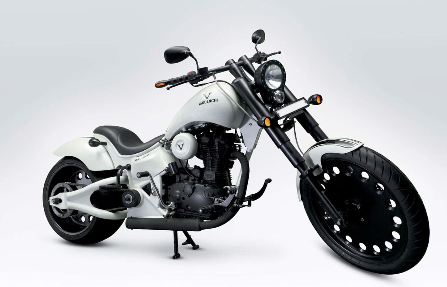 Vardenchi_ Custom_ Motorcycle Wallpaper