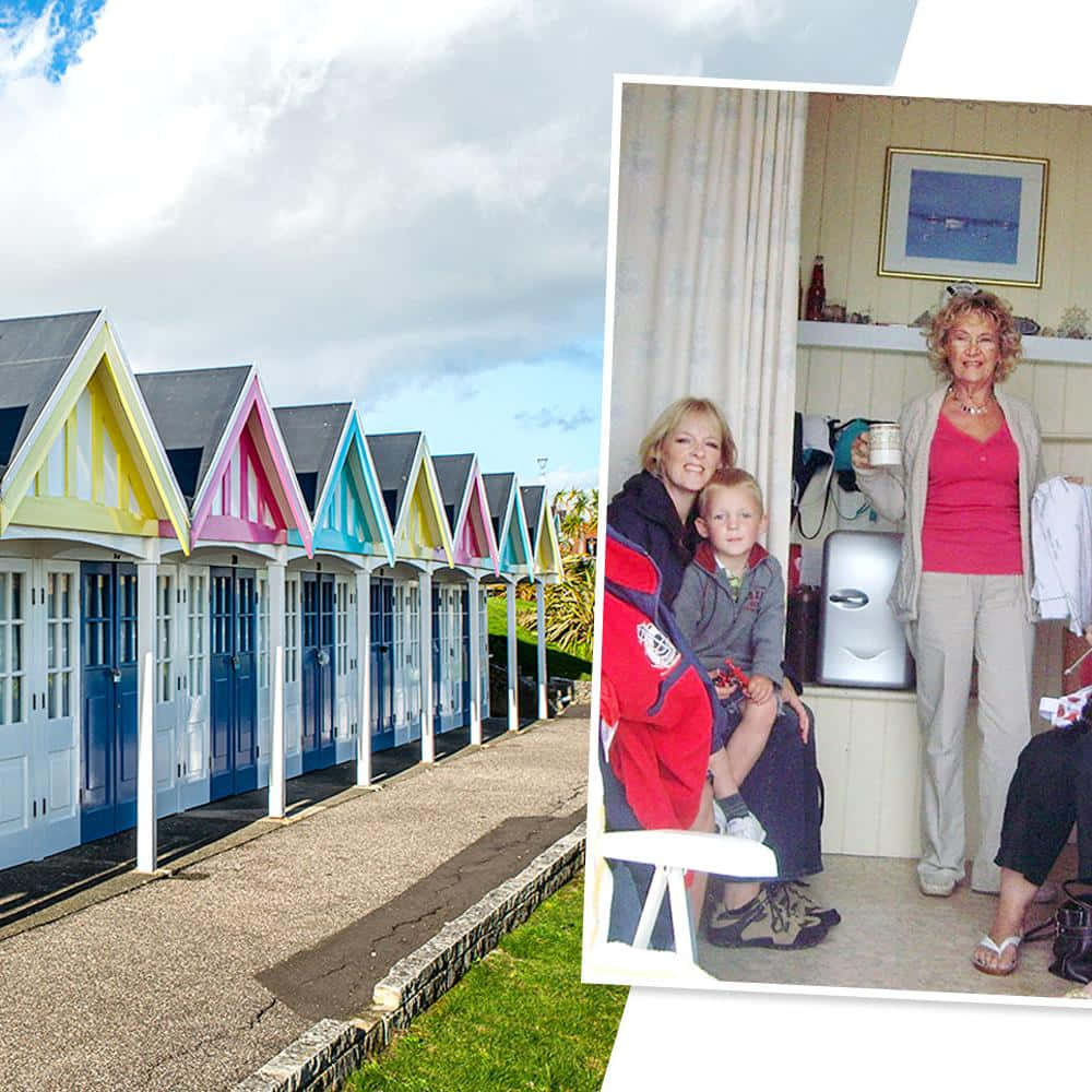 Vibrant Beach Huts On A Sunny Day Wallpaper