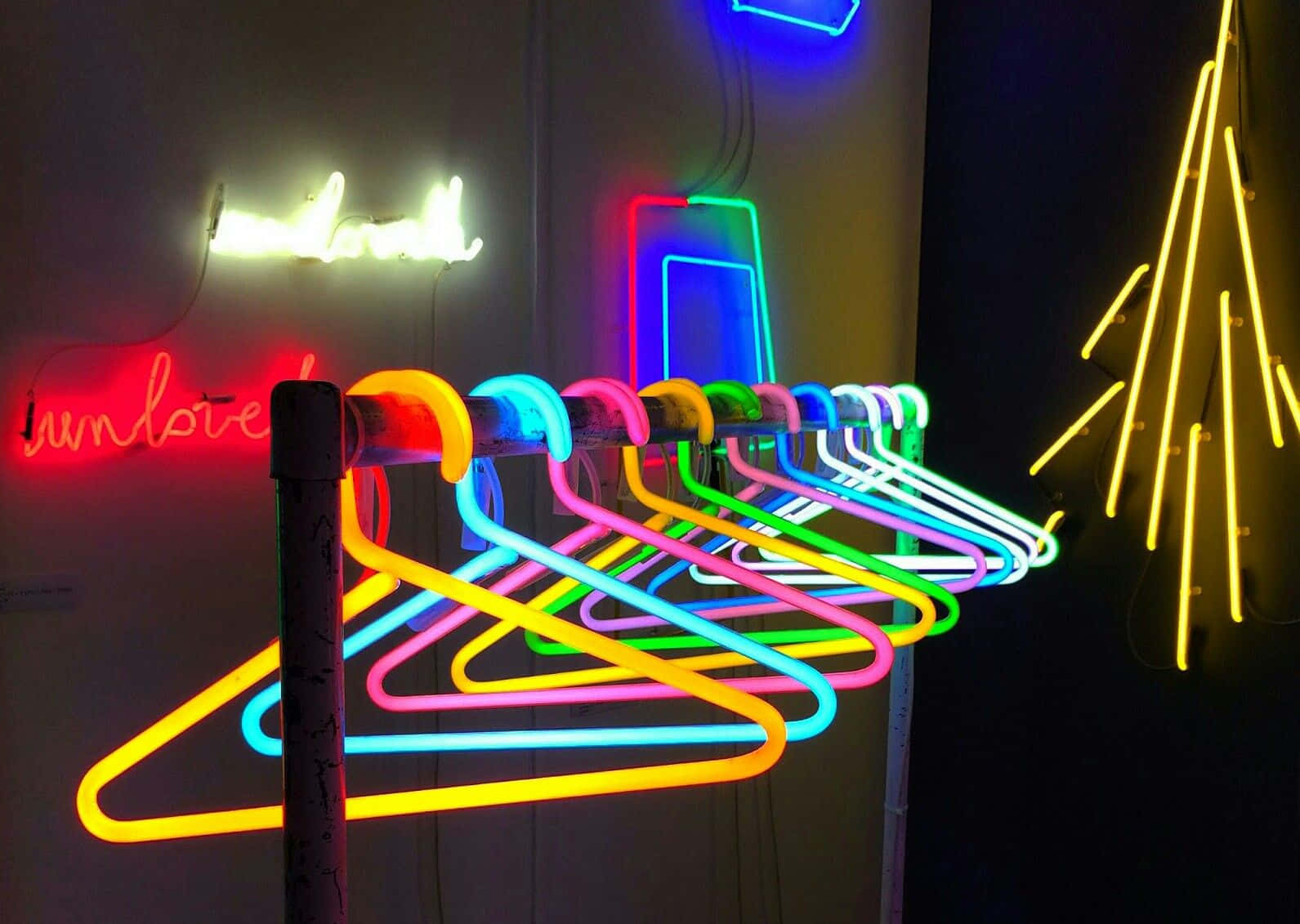 Vibrant Neon Art Extravaganza Wallpaper