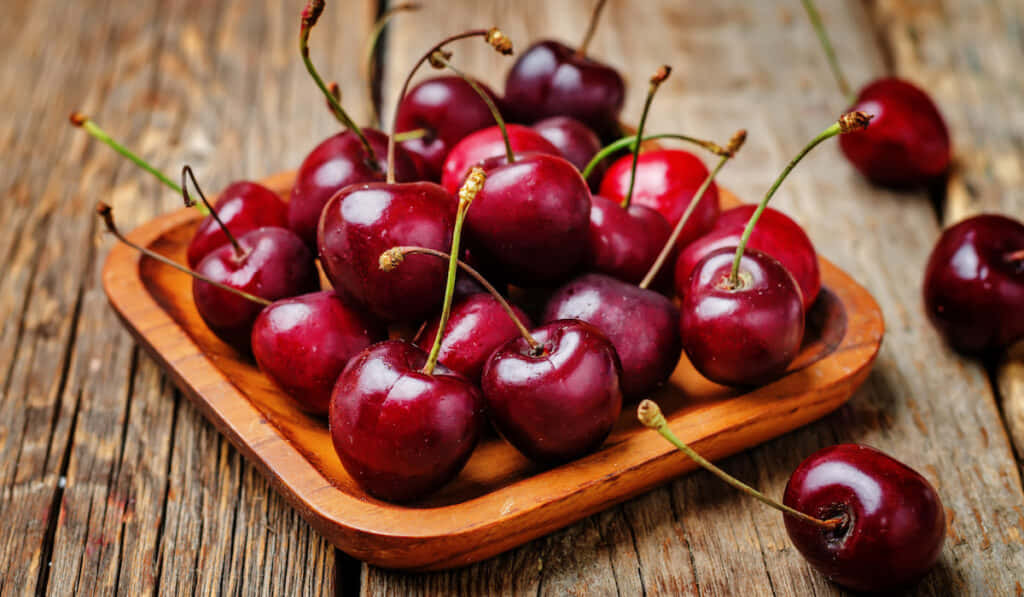 Vibrant Red Fruit Close-up Wallpaper