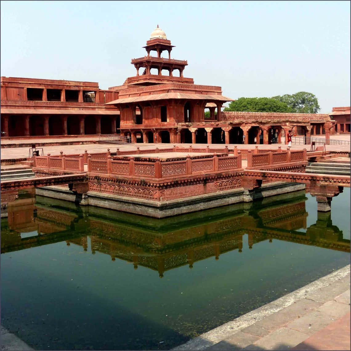 Viewpoint Of Panch Mahal At Fatehpur Sikri Wallpaper