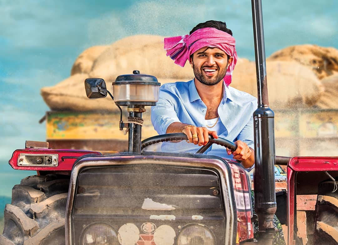 Vijay Deverakonda Riding A Vehicle 4k Wallpaper