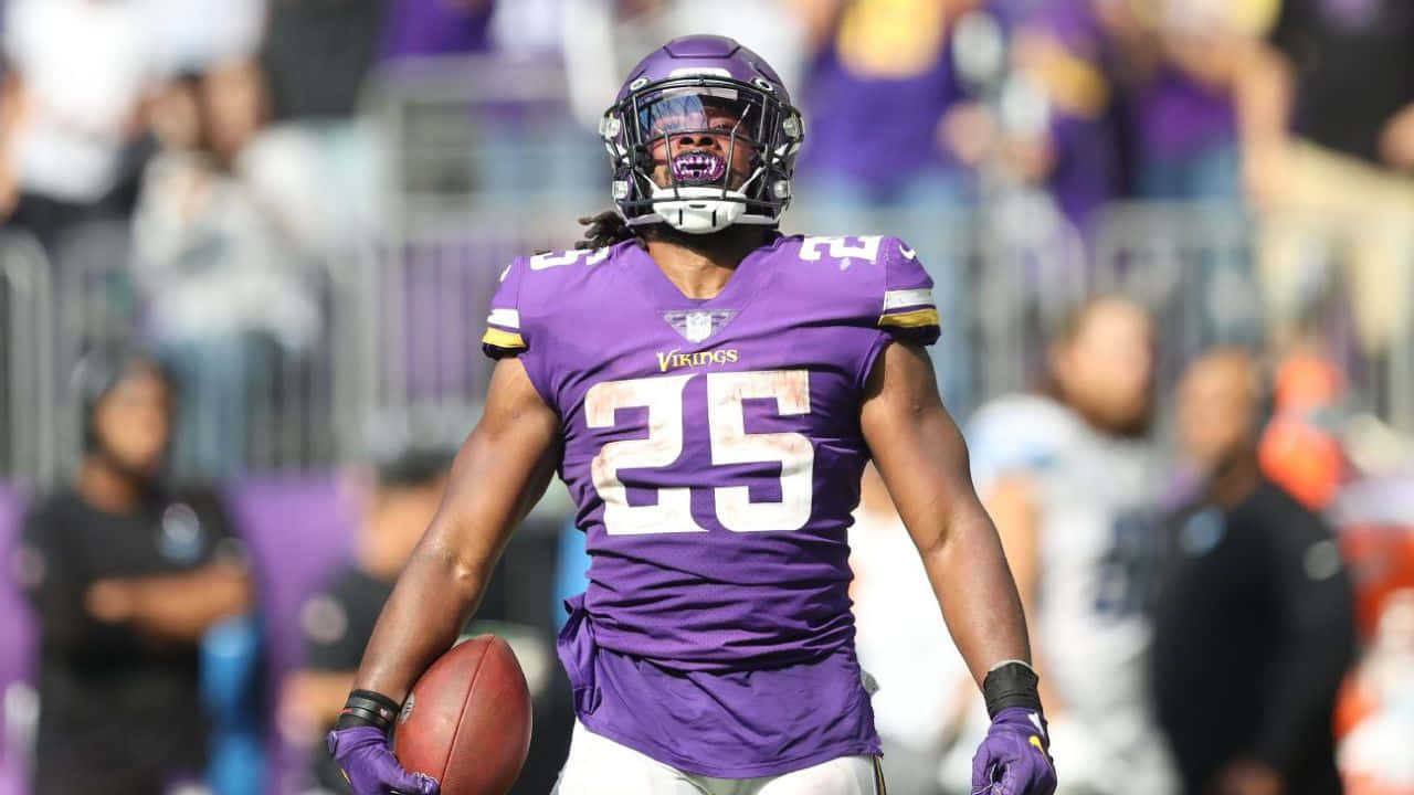 Vikings Player Number25 Celebration Wallpaper