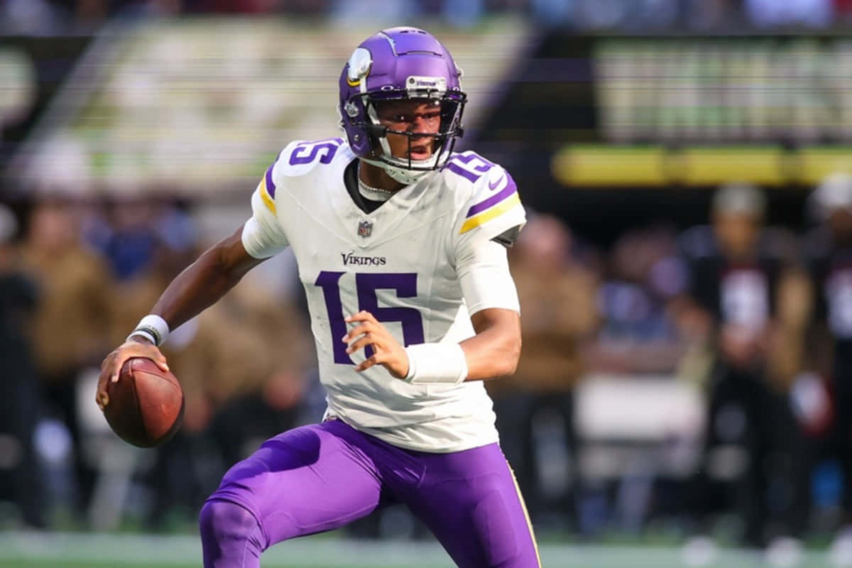 Vikings Quarterbackin Action Wallpaper