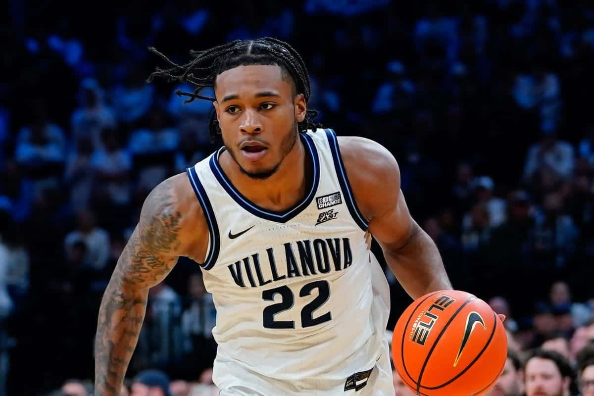 Villanova Basketball Player Action Shot Wallpaper