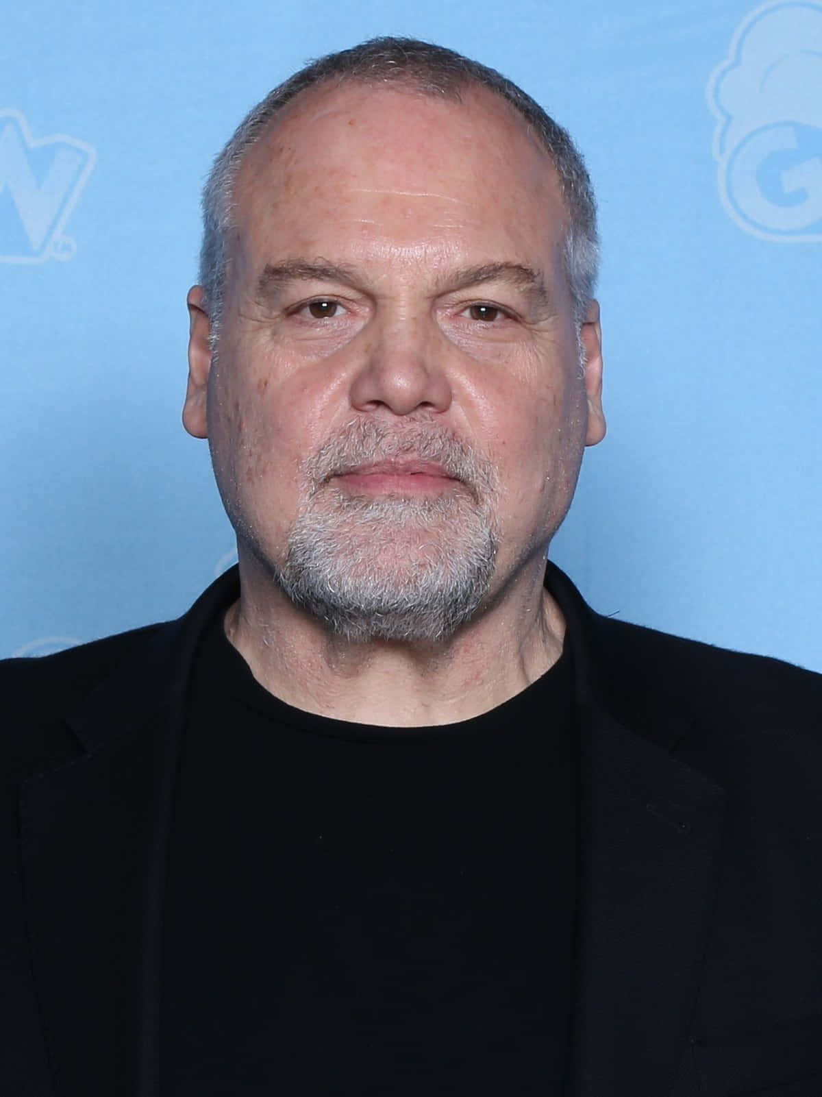 Vincent D'onofrio Striking A Pose Wallpaper