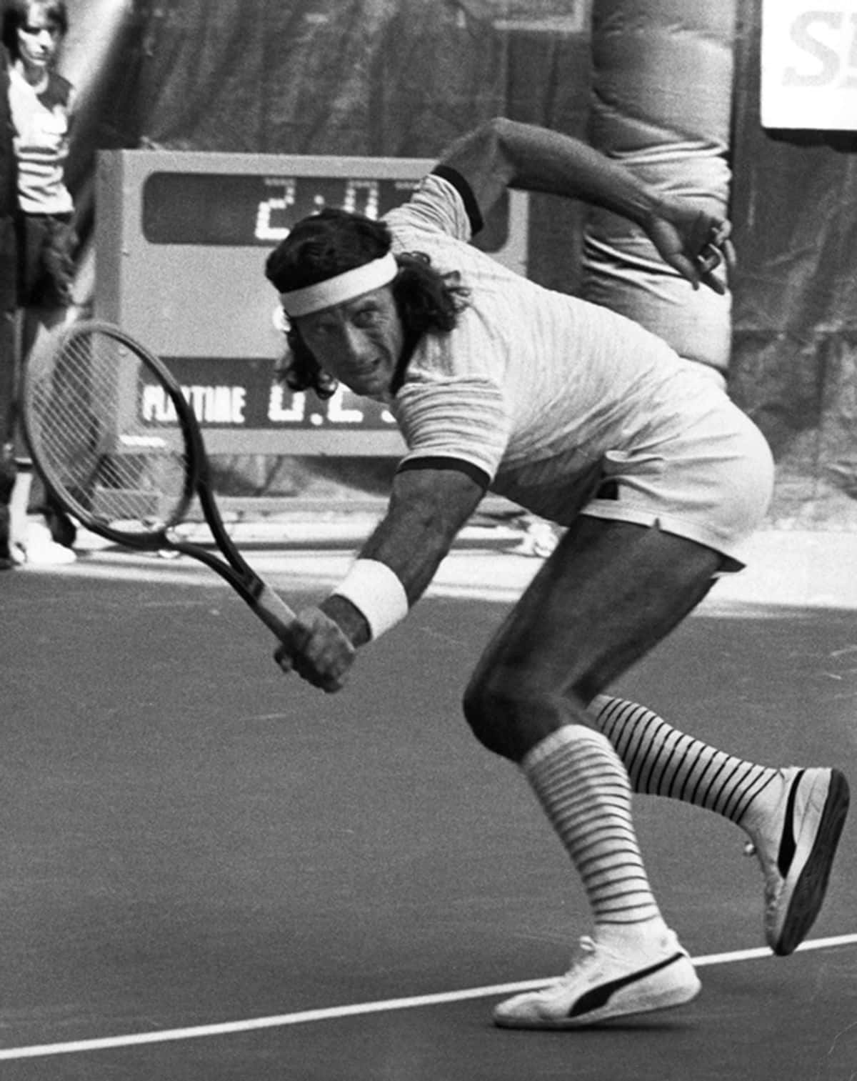 Vintage Argentine Tennis Player Guillermo Vilas Wallpaper