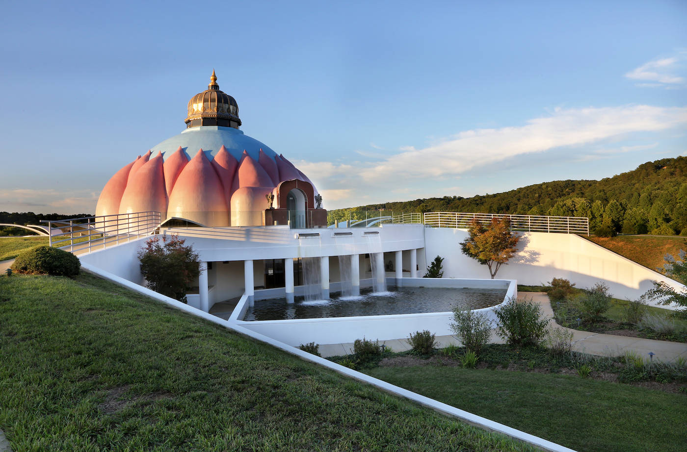 Virginia Lotus Temple Wallpaper