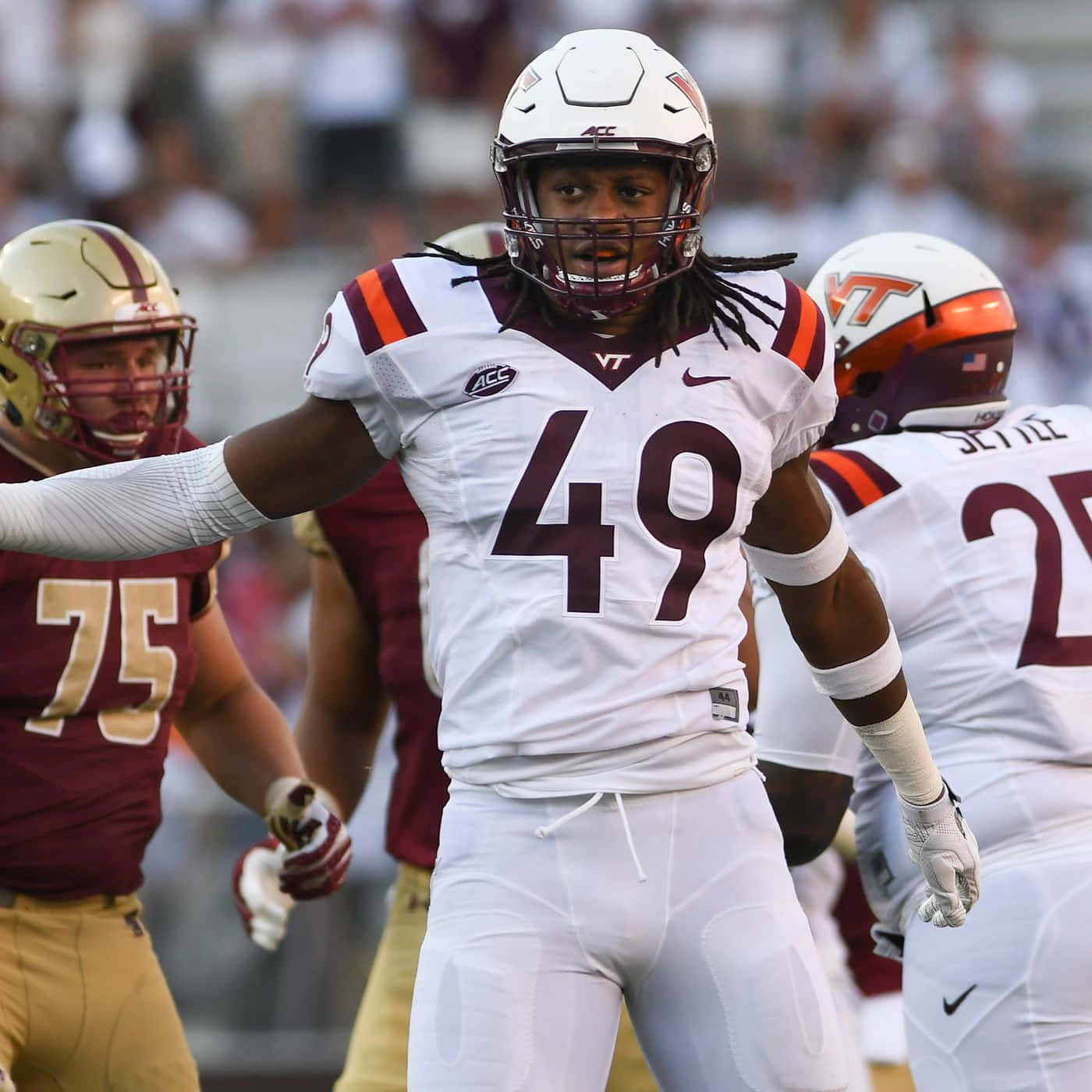 Virginia Tech Linebacker Action Shot Wallpaper