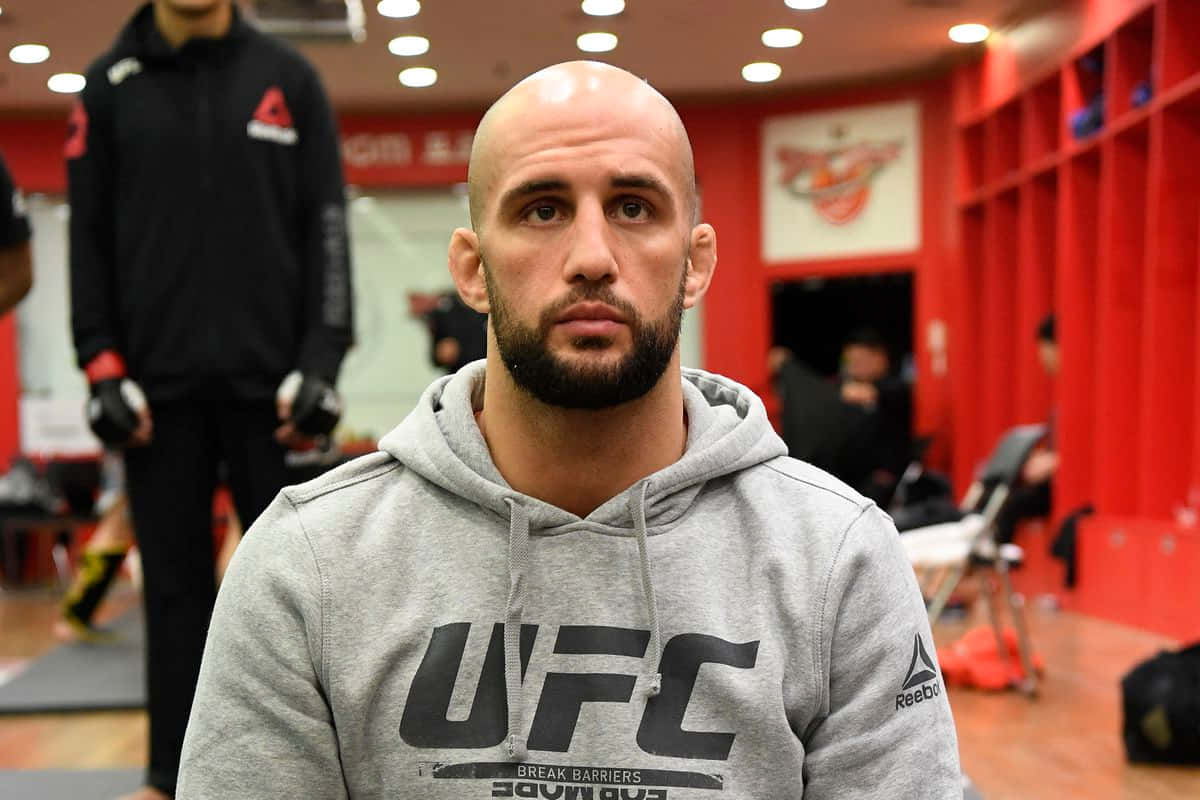 Volkan Oezdemir Close-up Wallpaper