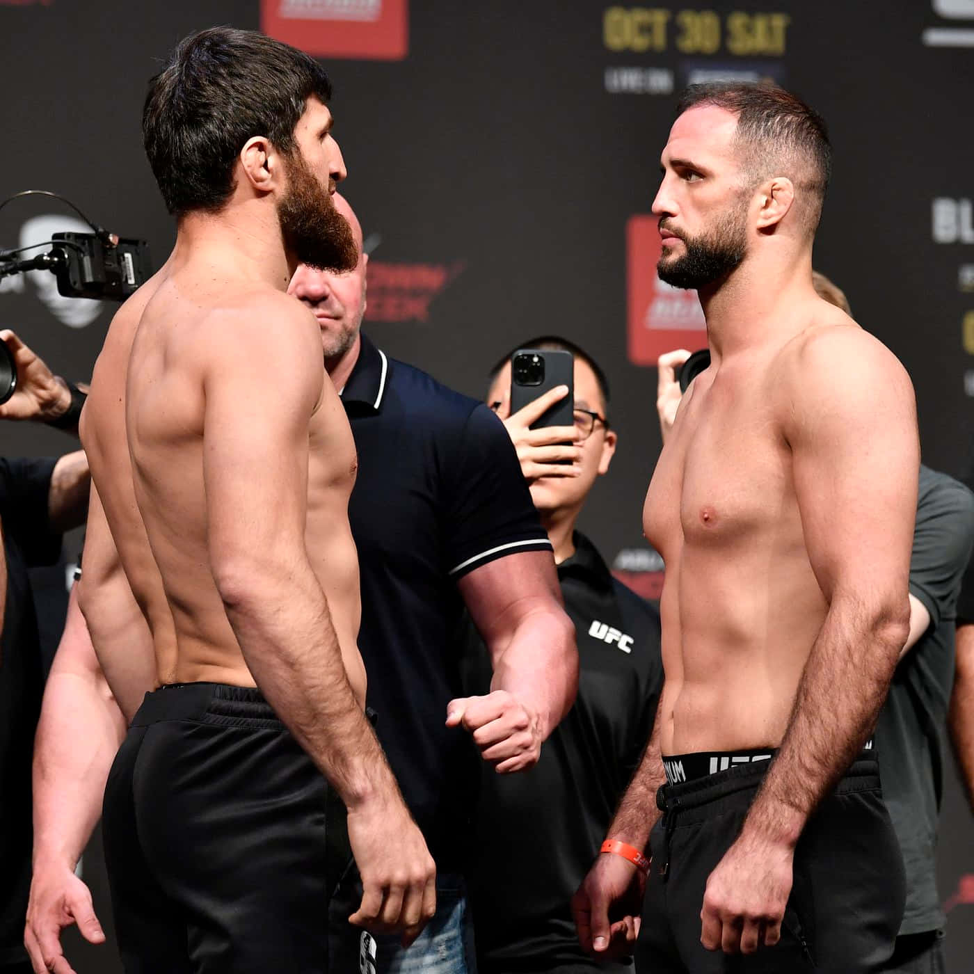 Volkan Oezdemir Magomed Ankalaev Face-off Wallpaper