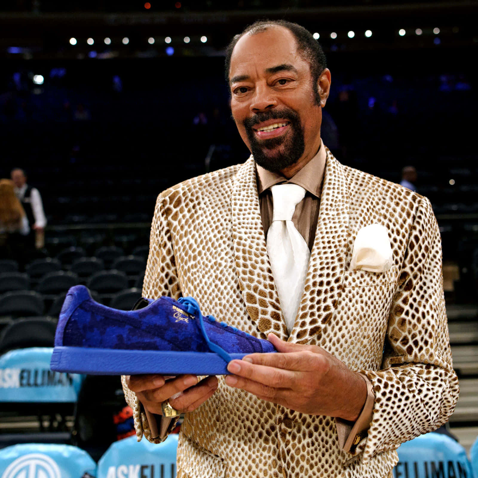 Walt Frazier Puma Clyde Blue Shoe Wallpaper