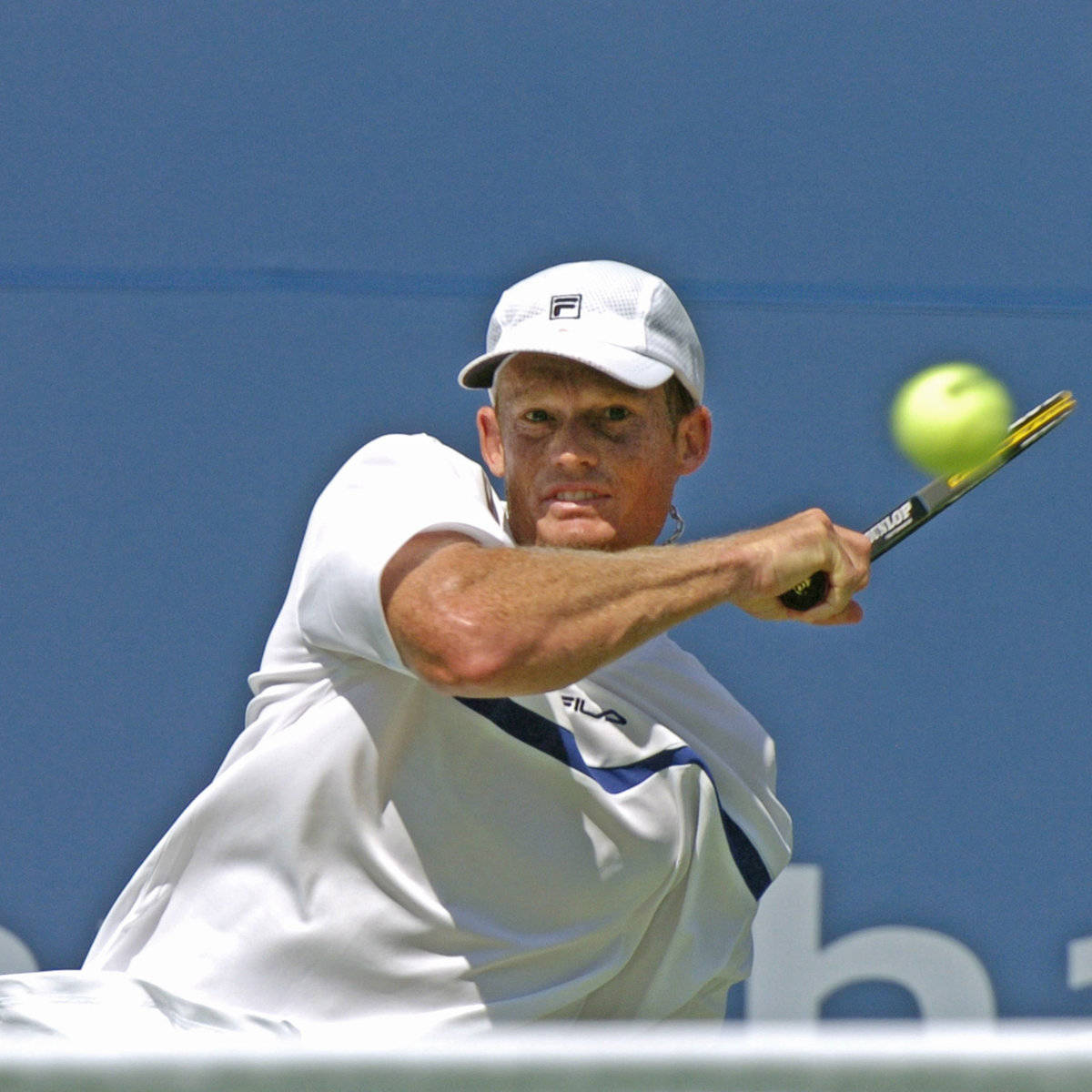 Wayne Ferreira Focused On Ball Wallpaper