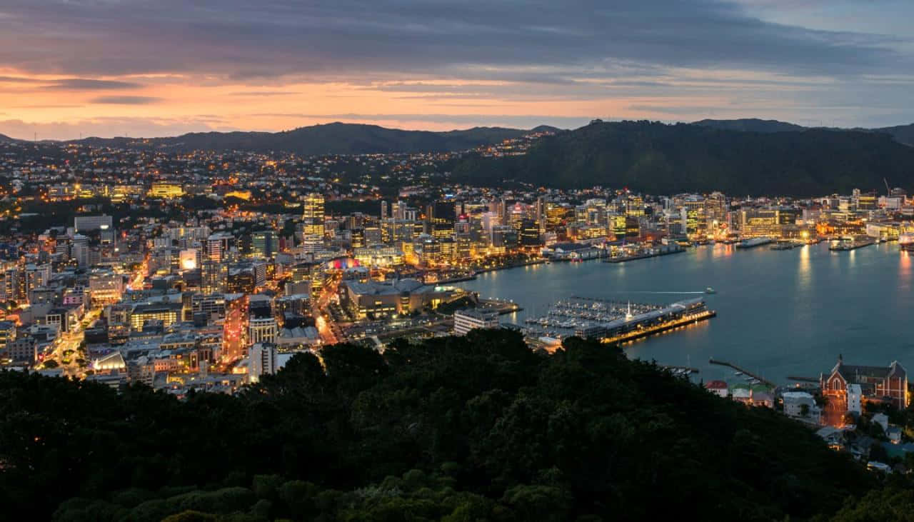 Wellington Cityscape Dusk View Wallpaper