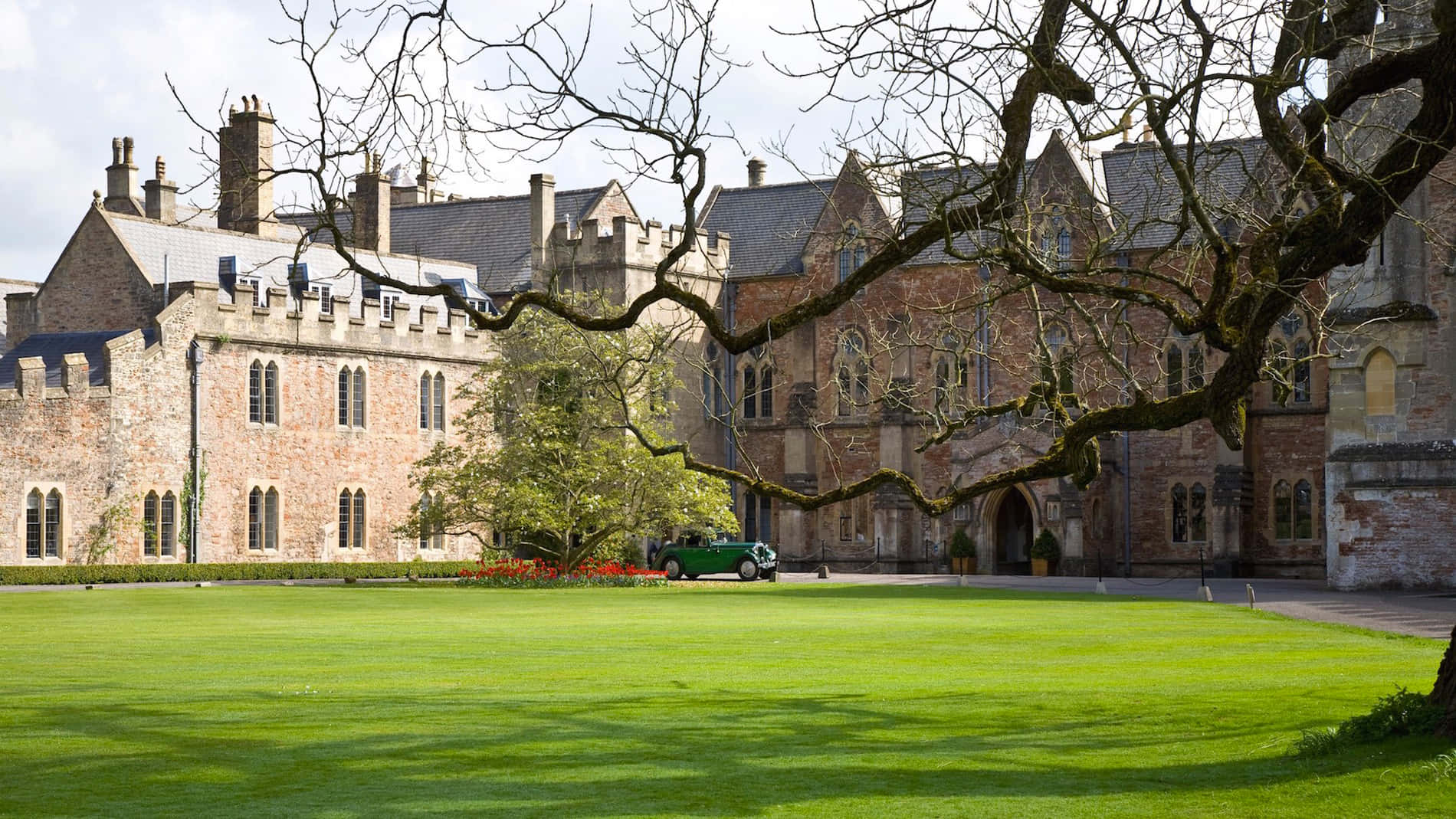 Wells Cathedral Vicars Close Exterior Wallpaper