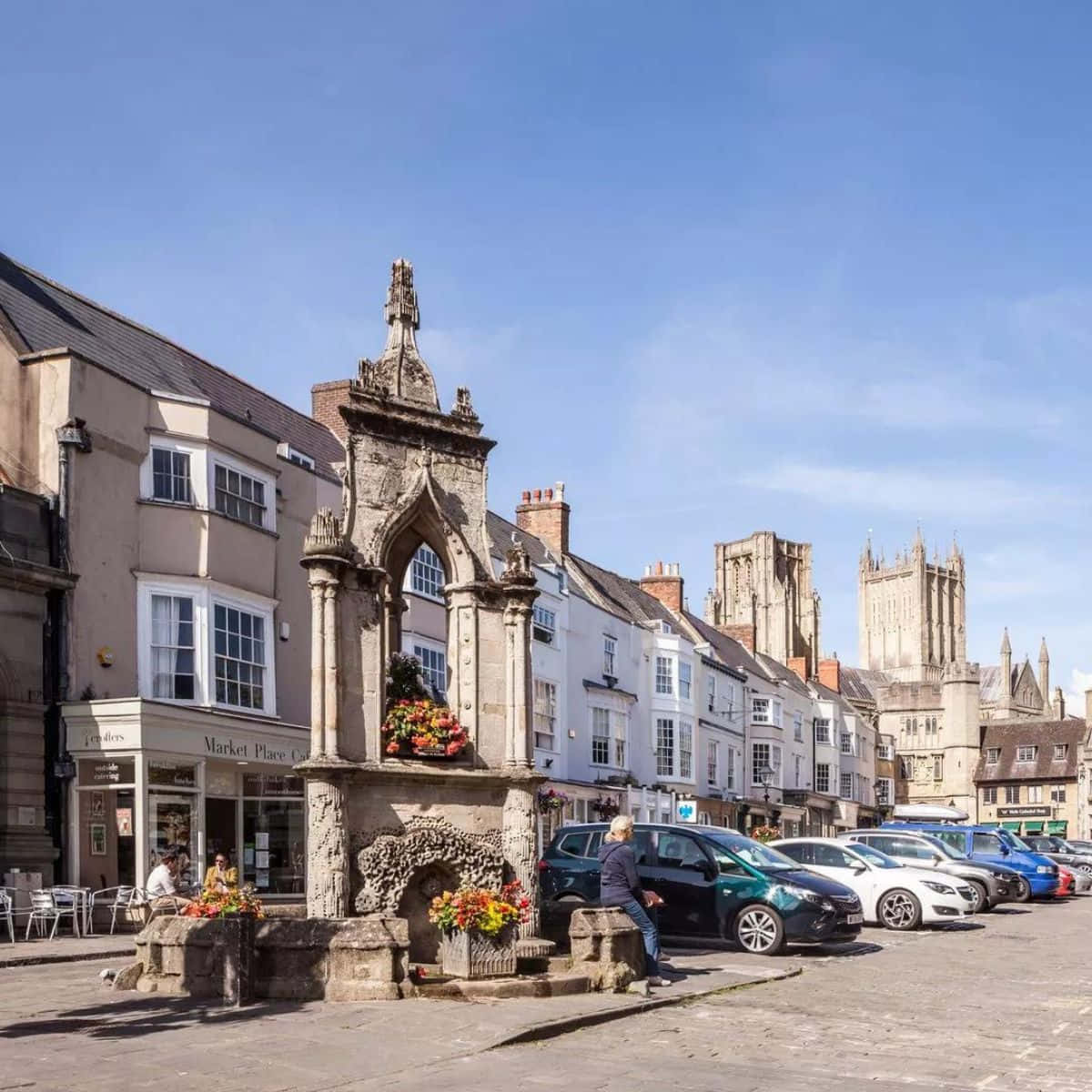 Wells Market Placeand Historic Monument Wallpaper