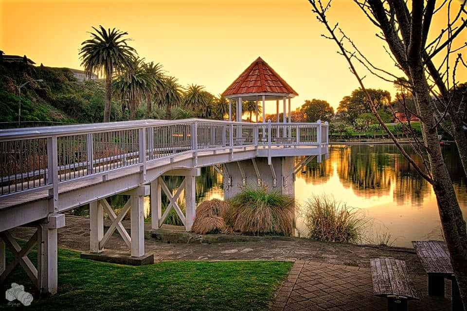 Whanganui River Walkway Gazeboat Sunset Wallpaper